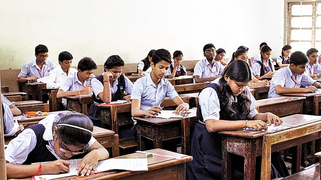 Delhi schools failing Class IX and XI pupils - RTI: OnlineRTI